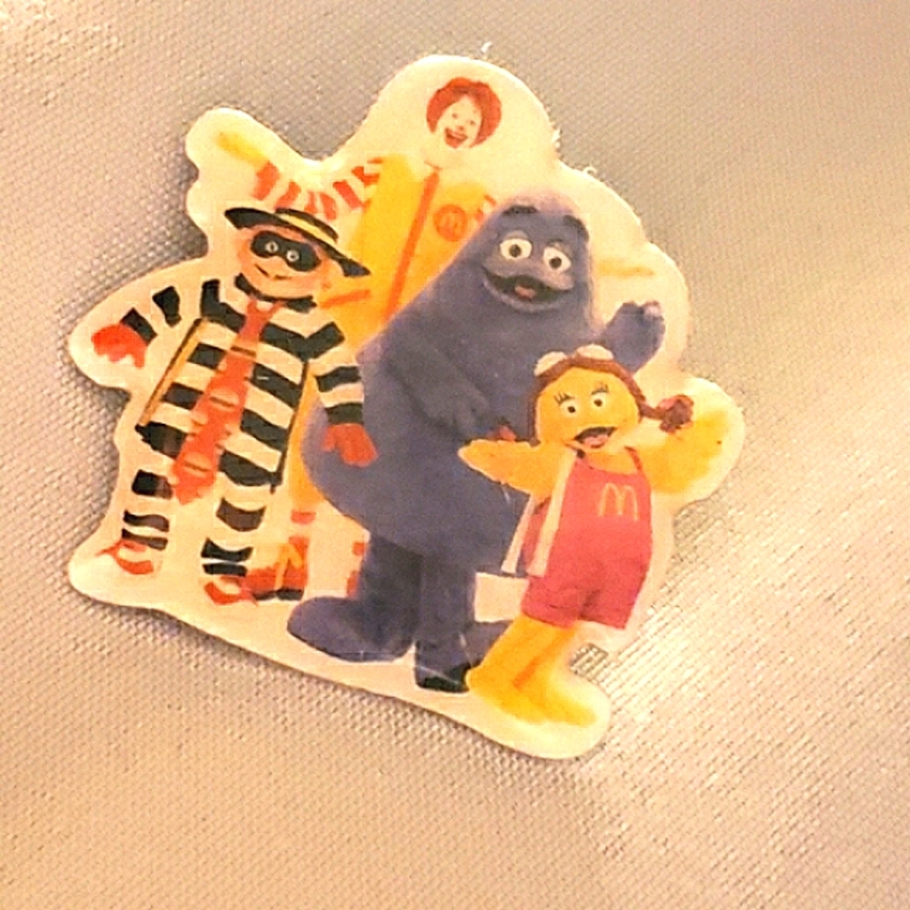Vintage Mcdonalds pin